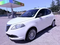 Usata Lancia Ypsilon S 69 CV (50 kW) 2014 Bianco Utilitaria
