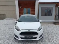 Usata Ford Fiesta Business Edition 75 CV (55 kW) 2016 Bianco Utilitaria