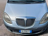Usata Lancia Musa 69 CV (50 kW) 2004 Grigio Monovolume