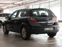 Usata Opel Astra 120 CV (88 kW) 2008 Grigio Berlina