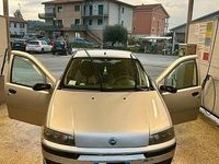 Usata Fiat Punto 80 CV (58 kW) 2000 Grigio Utilitaria