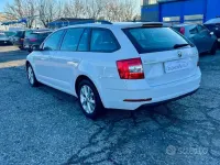 Usata Skoda Octavia Executive 116 CV (85 kW) 2019 Bianco Station wagon