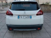 Usata Peugeot 2008 Allure 100 CV (73 kW) 2019 Bianco SUV