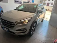 Usata Hyundai Tucson Xpossible 116 CV (85 kW) 2017 Grigio SUV