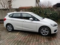 Usata BMW 218 Active Tourer Advantage 150 CV (110 kW) 2017 Bianco Monovolume