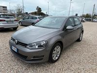 Usata VW Golf VII Executive 110 CV (80 kW) 2017 Marrone Berlina