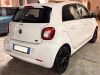 Usata Smart ForFour Passion 2016 Bianco Utilitaria