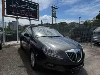 Begagnad Lancia Delta 120 HK (88 kW) 2011 Grå Halvkombi