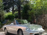 Usata Alfa Romeo Spider 106 CV (77 kW) 1990 Grigio Cabrio