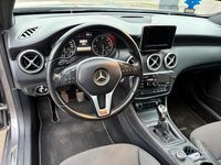 Usata Mercedes A180 SE 110 CV (80 kW) 2015 Grigio Berlina