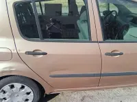 Usata Renault Modus 85 CV (62 kW) 2006 Marrone Monovolume