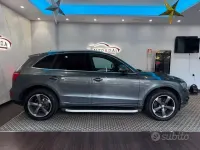 Usata Audi Q5 Advanced Plus 239 CV (175 kW) 2011 Grigio SUV