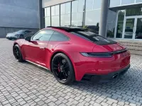 Usata Porsche 911 Carrera GTS 480 CV (353 kW) 2022 Rosso carminio Coupé