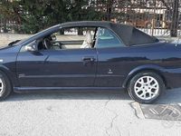 Usata Opel Astra Cabriolet 90 CV (66 kW) 2002 Blu Cabrio