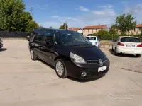 Usata Renault Espace 150 CV (110 kW) 2013 Nero Monovolume