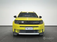 Usata Fiat Grande Panda La Prima 52 kW (72 CV) 2025 Giallo Utilitaria