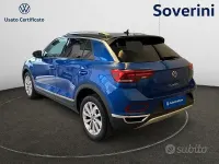 Usata VW T-Roc Style 116 CV (85 kW) 2023 Blu SUV