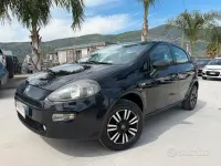 Usado Fiat Punto 77 CV (56 kW) 2014 Negro Utilitario