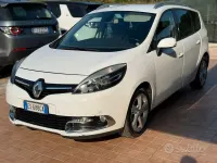 Usata Renault Scénic III 110 CV (80 kW) 2013 Bianco Monovolume