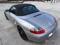 Gebraucht Porsche Boxster 220 PS (161 kW) 2001 Grau Cabrio