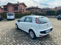 Usata Fiat Punto Evo Active 95 CV (69 kW) 2011 Bianco Utilitaria