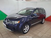Usata Mitsubishi Outlander Intense 140 CV (102 kW) 2009 Blu SUV