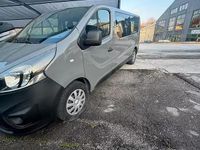 Usata Opel Vivaro 120 CV (88 kW) 2015 Grigio Monovolume