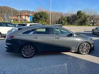 Usata Kia ProCeed GT-Line 204 CV (150 kW) 2022 Grigio Utilitaria