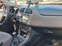 Usata Fiat Bravo 90 CV (66 kW) 2010 Rosso Utilitaria