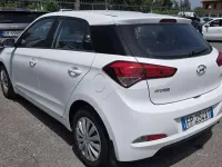 Usata Hyundai i20 Blackline 75 CV (55 kW) 2018 Bianco Utilitaria