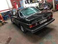 Usata Mercedes 300 125 CV (91 kW) 1981 Nero Coupé