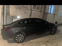 Usata Opel Astra 110 CV (80 kW) 2015 Berlina