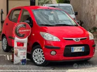 Usata Hyundai i10 Active 66 CV (48 kW) 2008 Rosso Utilitaria