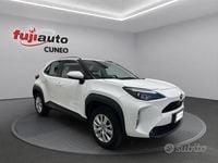 Usata Toyota Yaris Cross Active 116 CV (85 kW) 2024 Super white SUV