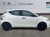 Usata Lancia Ypsilon Silver 69 CV (50 kW) 2021 Bianco Utilitaria
