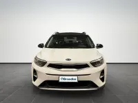 Usata Kia Stonic Style 101 CV (74 kW) 2019 Bianco SUV