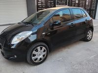Usata Toyota Yaris 90 CV (66 kW) 2007 Utilitaria