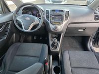 Begagnad Hyundai ix20 Style 90 HK (66 kW) 2011 Grå Halvkombi