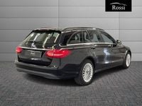 Usata Mercedes 200 Exclusive 136 CV (100 kW) 2015 Nero metallizzato Station wagon
