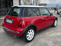 Usata Mini Cooper 116 CV (85 kW) 2002 Rosso Utilitaria