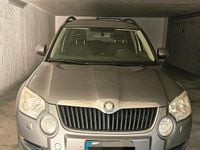 Usata Skoda Yeti Active 105 CV (77 kW) 2010 Grigio SUV