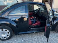 Usata VW New Beetle 2008 Nero Utilitaria