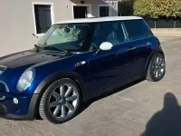Usata Mini Cooper S 170 CV (125 kW) 2004 Bluazzurro Utilitaria
