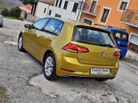 Usata VW Golf VII Business 116 CV (85 kW) 2018 Oro Berlina