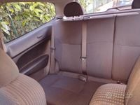 Usata Honda Civic 101 CV (74 kW) 2003 Grigio Utilitaria