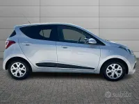 Usata Hyundai i10 Comfort 67 CV (49 kW) 2016 Grigio Utilitaria