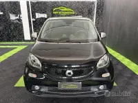 Usata Smart ForFour Passion 71 CV (52 kW) 2016 Nero Utilitaria