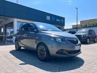 Usata Lancia Ypsilon Gold 69 CV (50 kW) 2023 Grigio Utilitaria