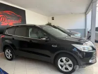 Usata Ford Kuga 140 CV (102 kW) 2013 Nero SUV