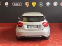 Usata Mercedes A160 Premium 90 CV (66 kW) 2016 Grigio Utilitaria